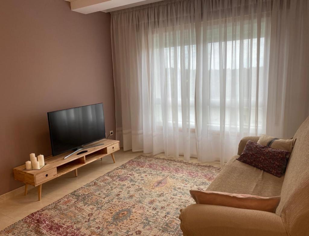 Tu Hogar En El Corazon De O Salnes Apartman Meaño Kültér fotó
